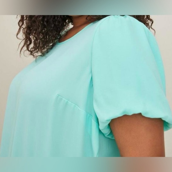 TORRID Women’s Plus Size Abbey Georgette Puff Sleeve Blouse Size 5 - Picture 2 of 6